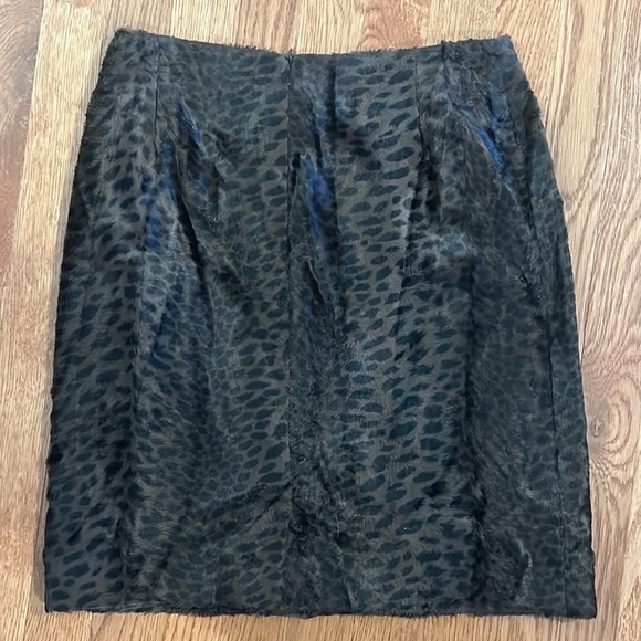 Vertigo Paris Women’s Cheetah Patterned Skirt Size 6 - Picture 2 of 3